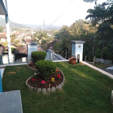 Casa Em Pomerode_Sc エクステリア 写真